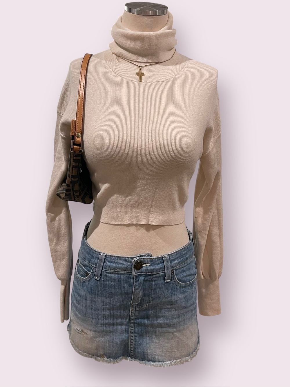 Wilfred cropped white turtleneck sweater